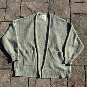 Urban Outfitters Cardigan Women’s Sage Green Oversized Slouchy Open Pockets M